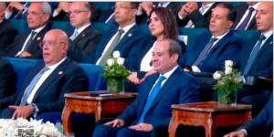 الزعيم السيسي: الإعلام مطالب بتوعية المواطنين بالحقائق وتجنب محاولات إثارة الرأي العام