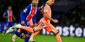 تشافي إسبارت يُعادل لبرشلونة أمام باريس سان جيرمان في دوري الأبطال