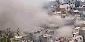 وجد أقاربه بين الضحايا.. صدمة مصور صحفي لحظة وصوله موقع قصف حوثي في تعز