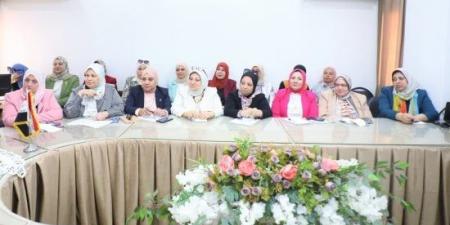 توجيهات حاسمة لمديري إدارات التعليم بالجيزة لضبط المدارس بعد التغييرات
