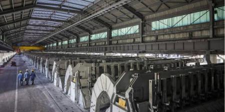 «الإمارات للألمنيوم» تستعيد 50% من خلايا الصهر في «الطويلة»