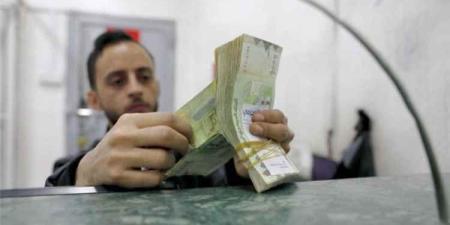 أزمة سيولة تهدد شركات صرافة وتجارية في صنعاء بالإفلاس