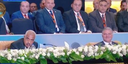 عقب اتفاق مجموعة طلعت مصطفى.. فخامة الرئيس السيسى ممازحًا حسن علام: أنت هتقعد تتفرج علينا؟ :اليوم السابع