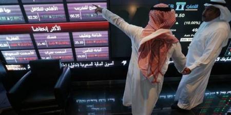 أسهم قيادية في المواد الأساسية والطاقة ترتفع رغم تراجع تاسي