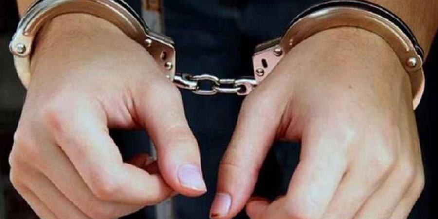 ضبط شقيقين بحوزتهما شابو وأسلحة بيضاء في طهطا