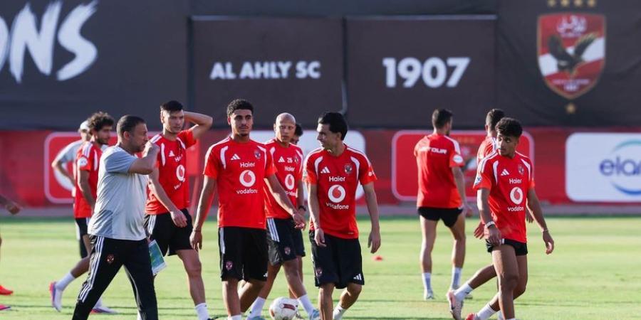 تفوق كاسح وأرقام مرعبة.. ماذا يقول التاريخ قبل موقعة الأهلي والقناة؟