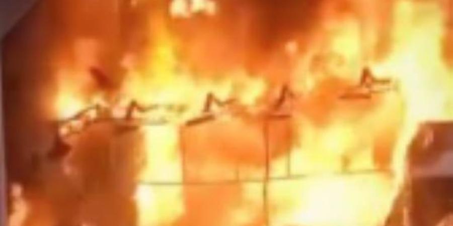 اندلاع حريق داخل مطعم شهير إثر انفجار أسطوانة بوتاجاز بحدائق القبة :اليوم السابع