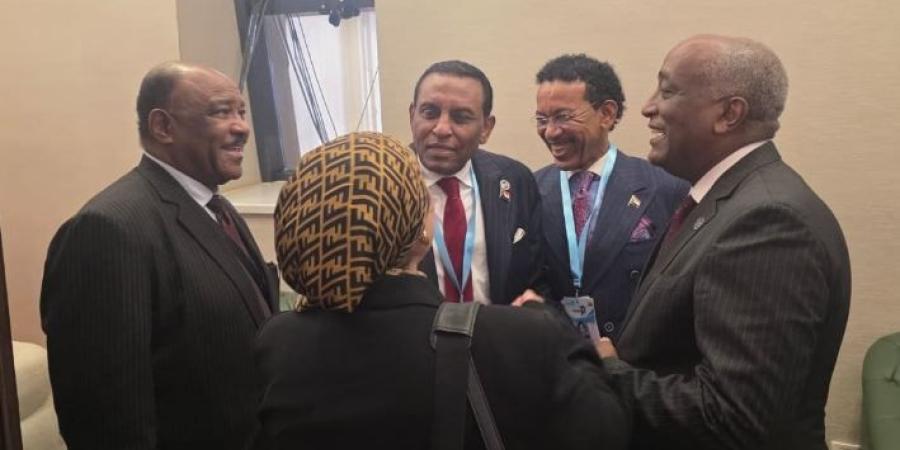 رئيس وزراء السودان: نعول كثيرا على دور مصر الريادي في دعم جهود البناء وإعادة الإعمار