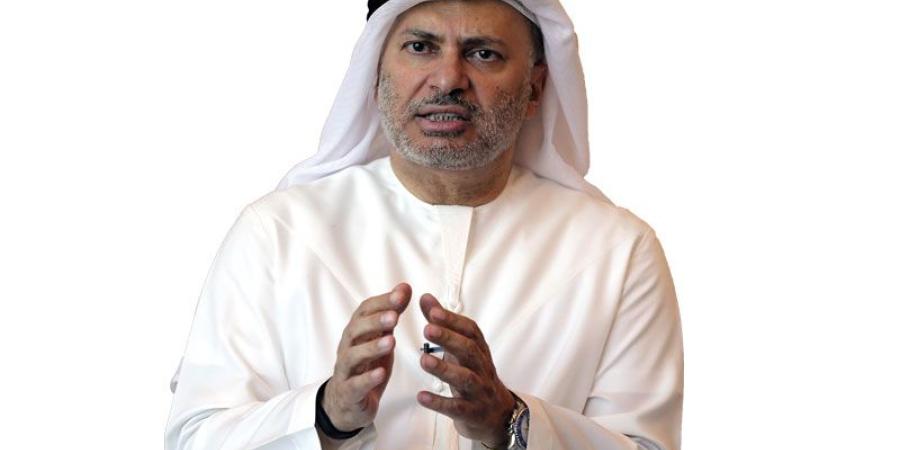 قرقاش: نفخر بما تحققه الدبلوماسية الإماراتية من إنجازات سياسية واقتصادية