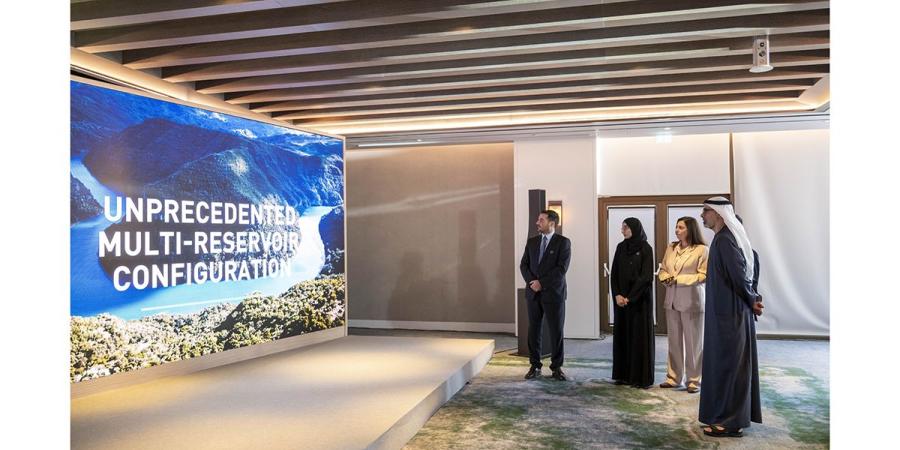ولي عهد أبوظبي يطَّلع على عدد من المشاريع والاستثمارات الإماراتية الاستراتيجية في اليونان